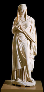Vibia Sabina - Statua in marmo raffigurante Vibia Sabina, 136d.C - Antiquarium del Canopo, Villa Adriana, è alta 203 cm,© Sbal