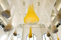 Ernesto Neto, Mother body emotional densities/for alive temple time baby son, 2007, Mixed media, Photo by Pablo Mason