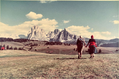 Luigi Ghirri, Alpe di Siusi (Ortisei), 1979, Istituto Nazioanle per la Grafica, Fondo fotografia contemporanea