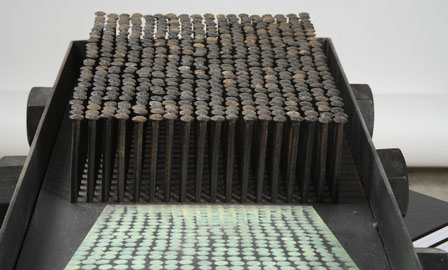 Roberto Paolini, Utopia riflessa, 2009, tecnica mista, ferro, fotografia, chiodi, 10,5 x 48 x 28