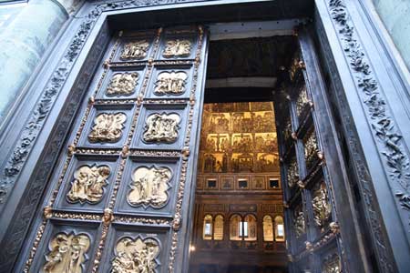 Replica Porta Nord del Battistero di Firenze, courtesy Opera del Duomo, foto Claudio Giovannini