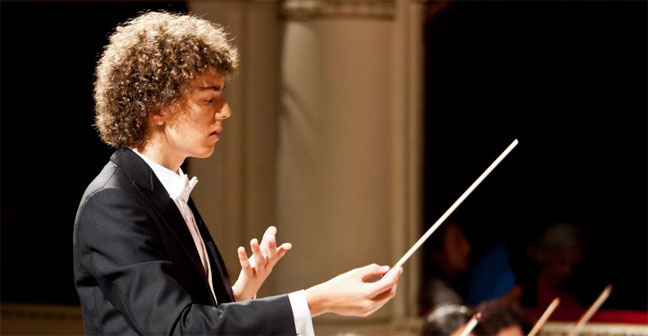 Anthony Arcaini - Dirigerà l'Orchestra del Teatro Carlo Felice 