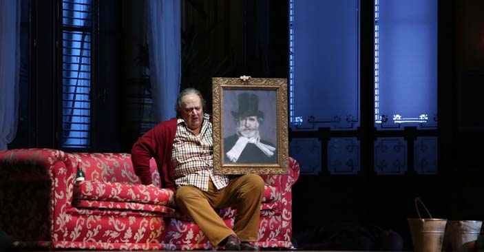 Ambrogio Maestri durante le prove di Falstaff al Teatro alla Scala di Milano