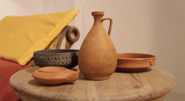 Ceramiche da mensa romane, riproduzioni da archeologia sperimentale - Mostra a Parma