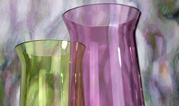 Dialogue between painting and glass work by Markku Piri, phto Terho Aalto