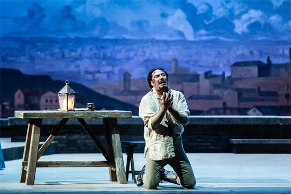 Tosca di Puccini nell'allestimento del 1900 - Stefano La Colla, interprete del ruolo di Mario Cavaradossi - ph Yasuko Kageyama - Teatro dell'Opera di Roma